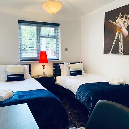 5 Bedroom Bungalow Ascot Racecourse Extérieur photo