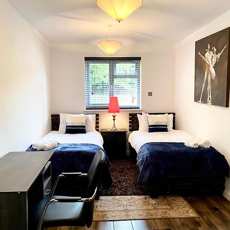 5 Bedroom Bungalow Ascot Racecourse Extérieur photo