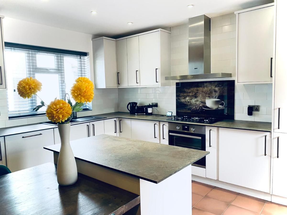 5 Bedroom Bungalow Ascot Racecourse Extérieur photo