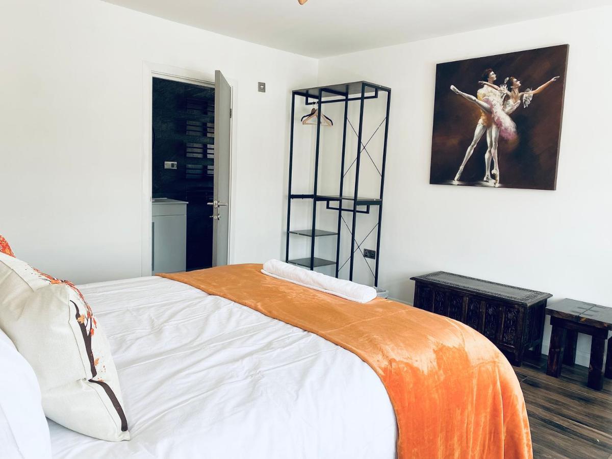 5 Bedroom Bungalow Ascot Racecourse Extérieur photo