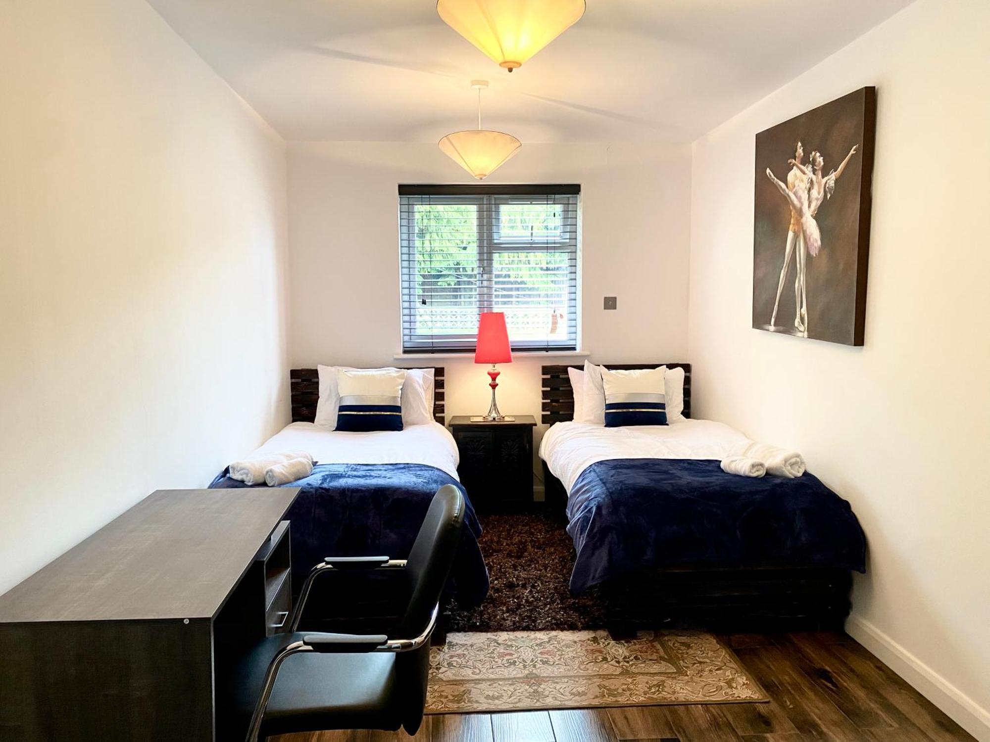 5 Bedroom Bungalow Ascot Racecourse Extérieur photo